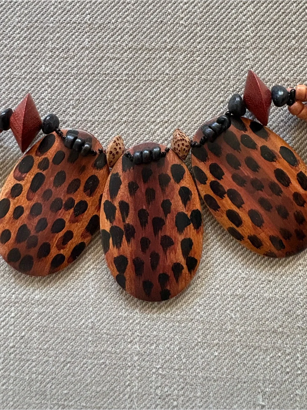 GORGEOUS handcrafted chunky statement necklace wooden pendants natural wood bead